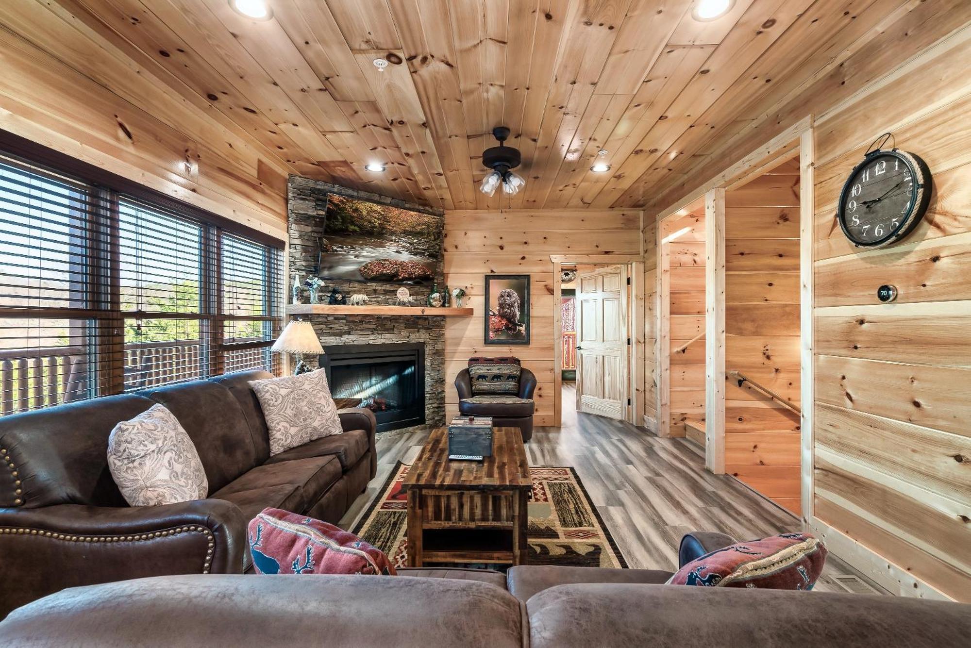 Full Equipped Cabin With A Pool And Game Room Smokies Views Gatlinburg Exterior photo