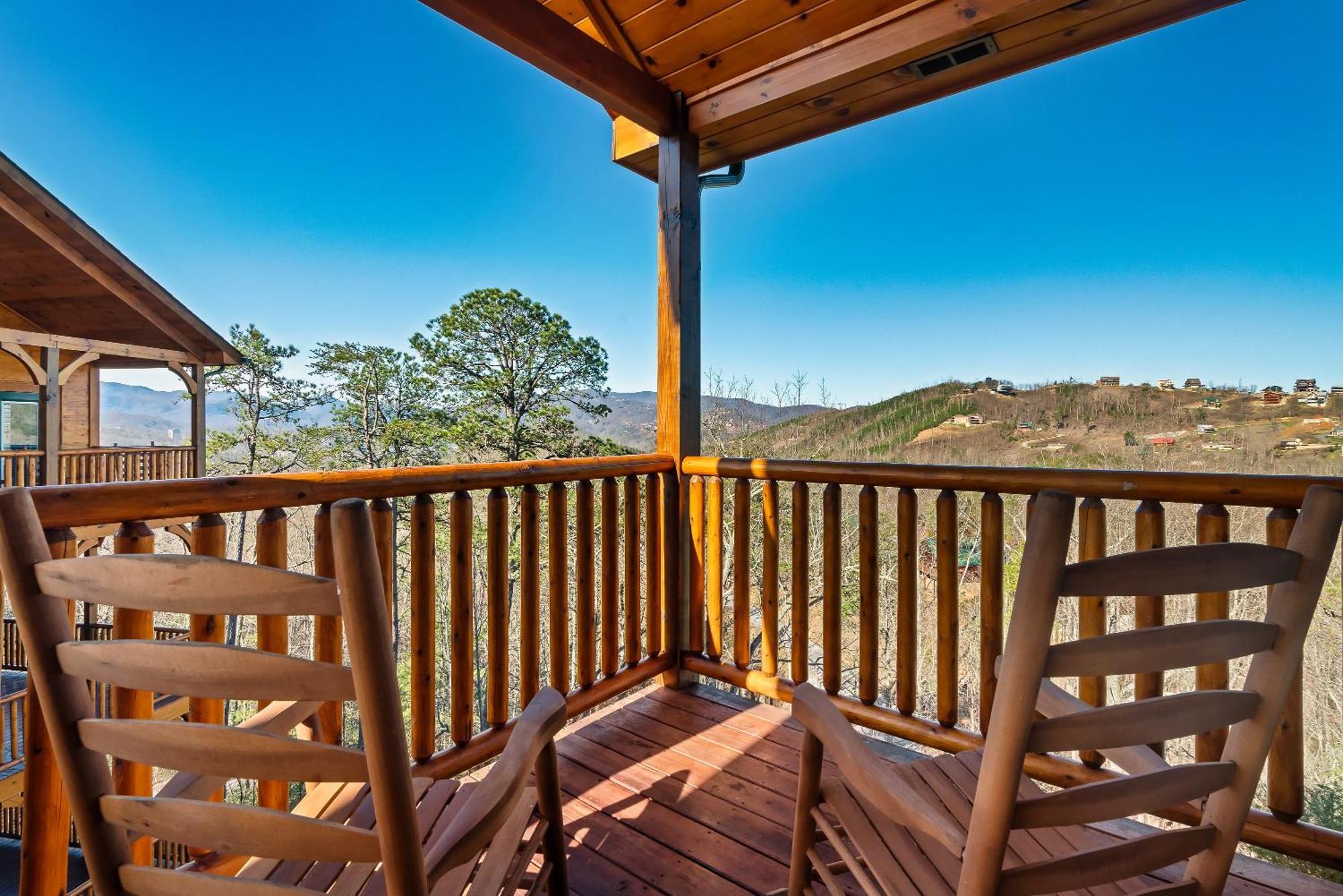Full Equipped Cabin With A Pool And Game Room Smokies Views Gatlinburg Exterior photo