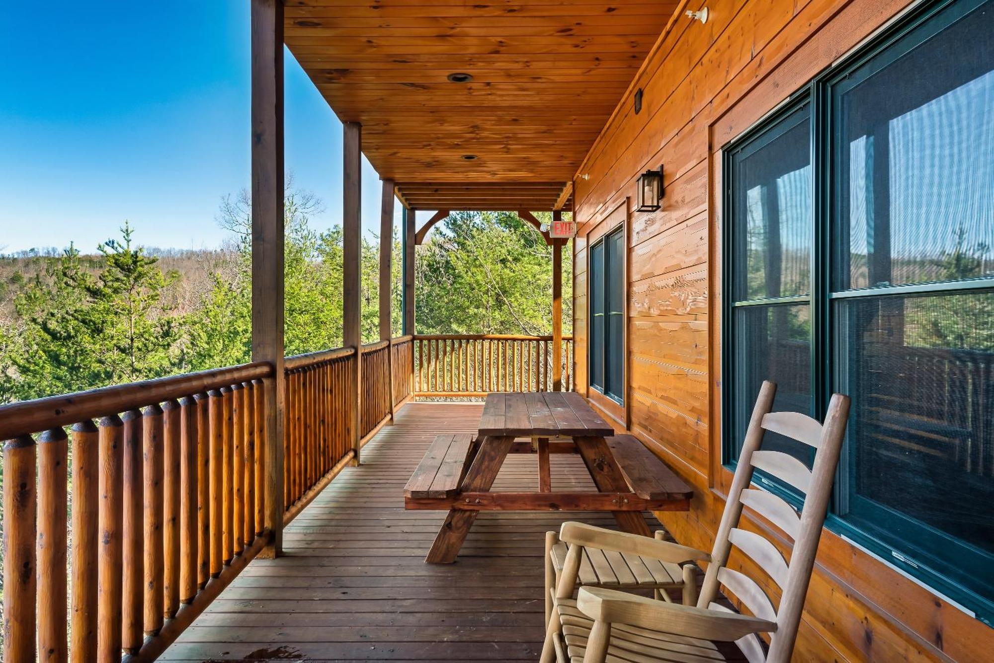 Full Equipped Cabin With A Pool And Game Room Smokies Views Gatlinburg Exterior photo