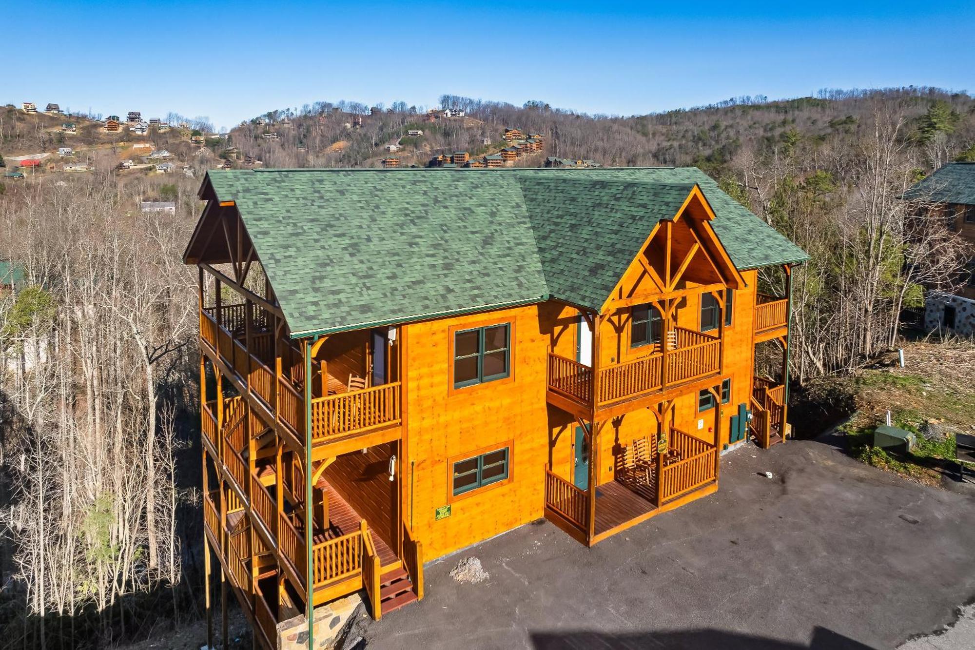 Full Equipped Cabin With A Pool And Game Room Smokies Views Gatlinburg Exterior photo