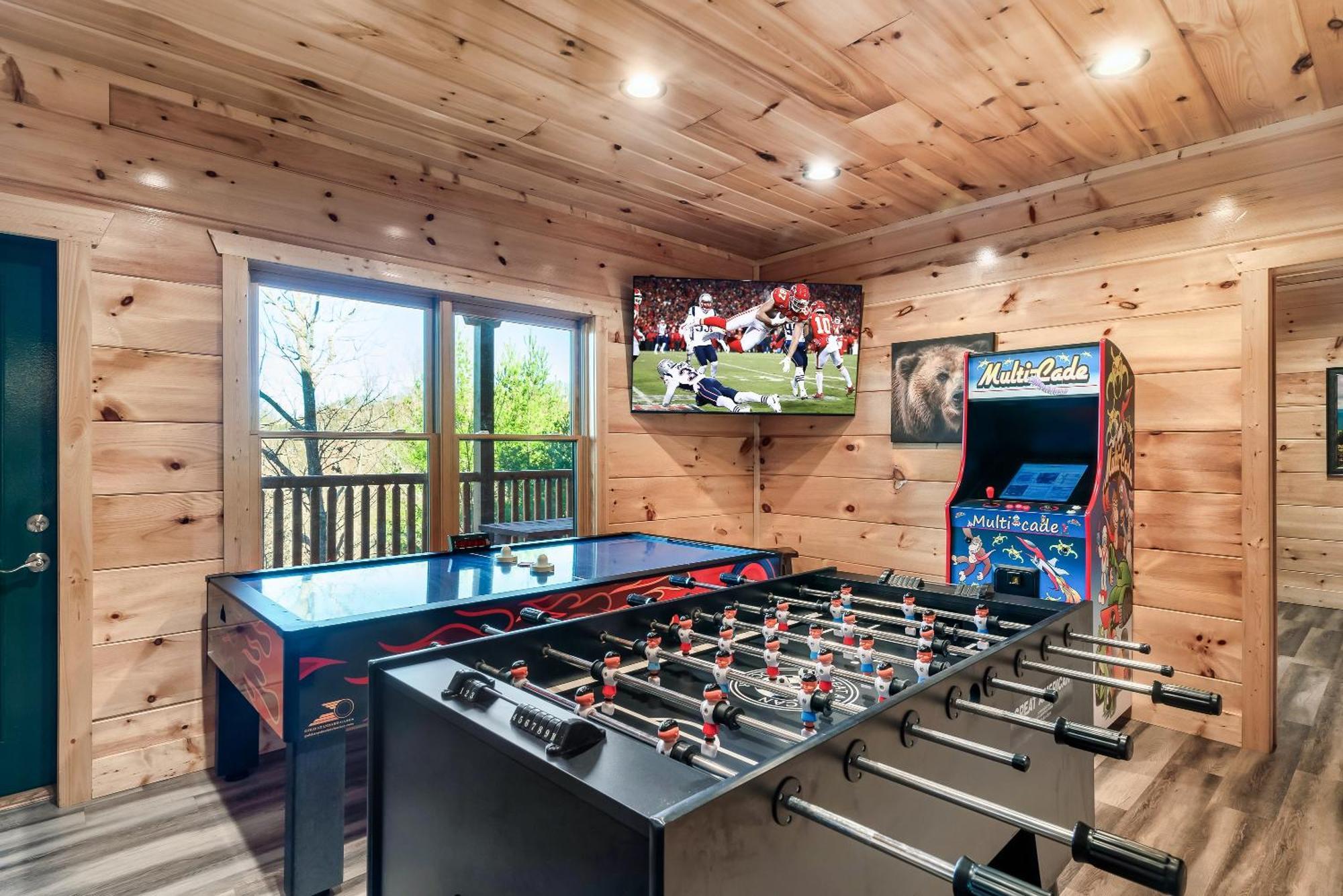 Full Equipped Cabin With A Pool And Game Room Smokies Views Gatlinburg Exterior photo